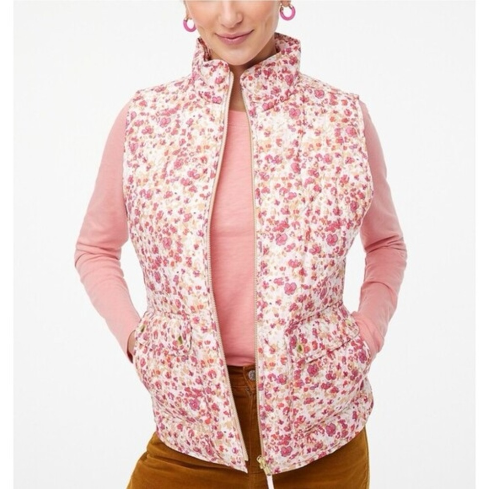 J. Crew Factory Pink Floral Puffer Vest Front Pockets